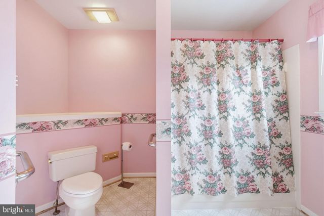 103 COUNTRY CLUB DR SW, Leesburg, VA 20175