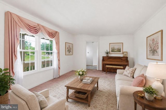 103 COUNTRY CLUB DR SW, Leesburg, VA 20175