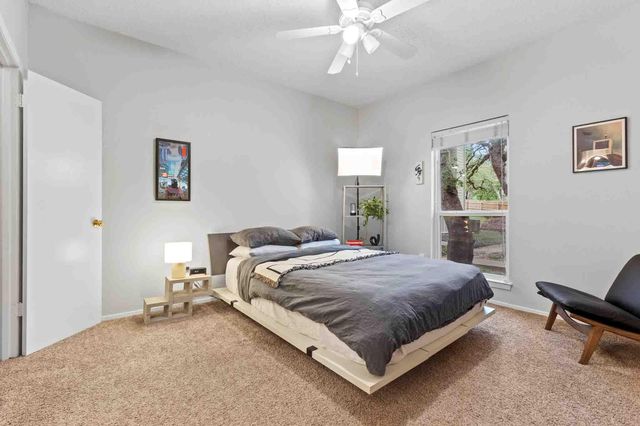 114 E 31st ST 207, Austin, TX 78705