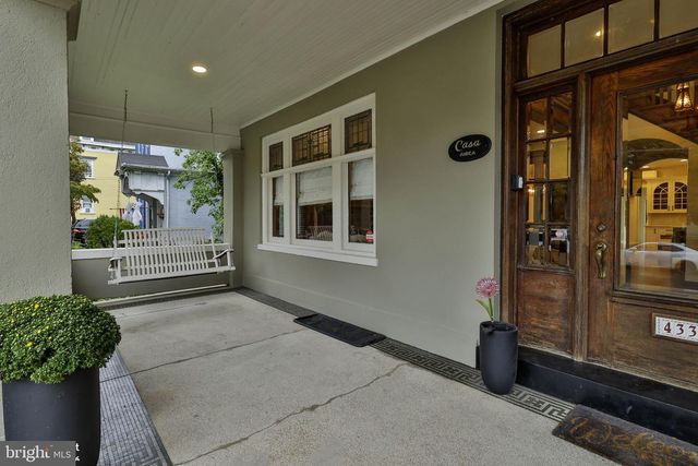 433 SENECA ST, Bethlehem, PA 18015