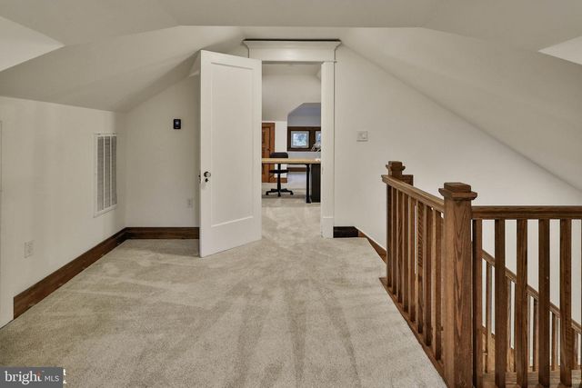 433 SENECA ST, Bethlehem, PA 18015