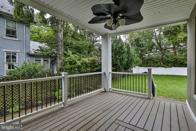 433 SENECA ST, Bethlehem, PA 18015