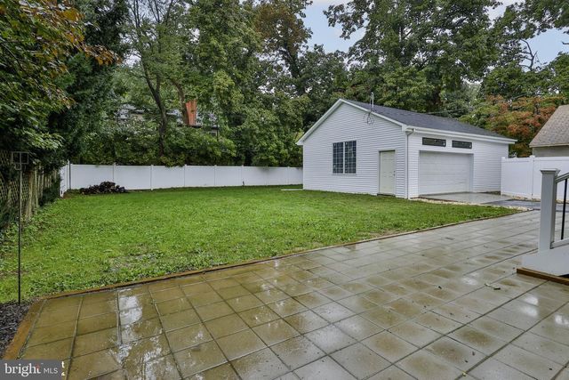 433 SENECA ST, Bethlehem, PA 18015