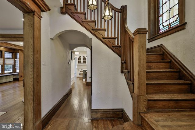 433 SENECA ST, Bethlehem, PA 18015