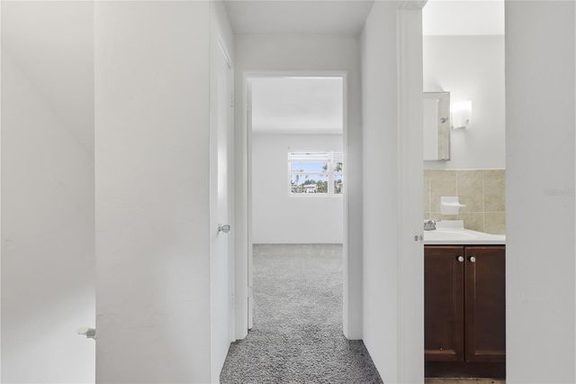 1600 S PALMETTO AVENUE 111, South Daytona, FL 32119
