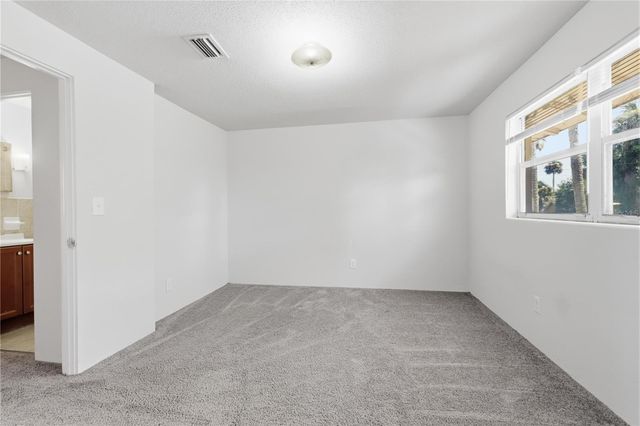 1600 S PALMETTO AVENUE 111, South Daytona, FL 32119