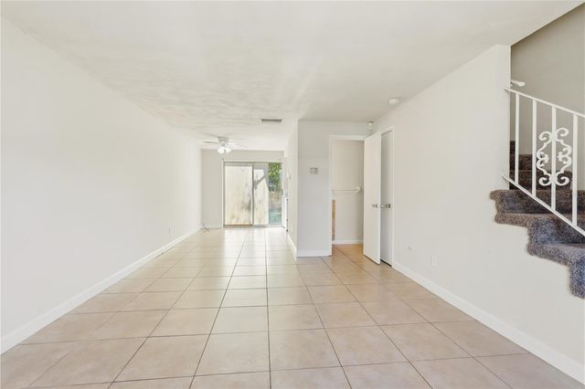 1600 S PALMETTO AVENUE 111, South Daytona, FL 32119