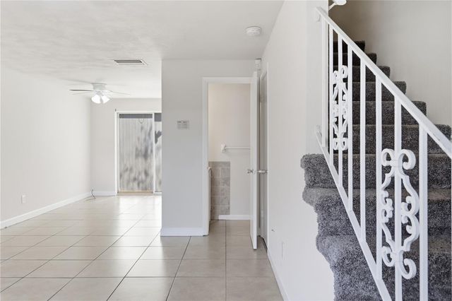 1600 S PALMETTO AVENUE 111, South Daytona, FL 32119