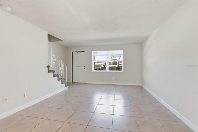 1600 S PALMETTO AVENUE 111, South Daytona, FL 32119