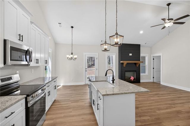 57 Oak Grove Road, Taylorsville, GA 30178