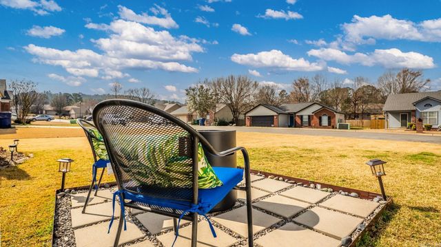 44 Meadow Ridge Loop, Maumelle, AR 72113