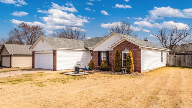 44 Meadow Ridge Loop, Maumelle, AR 72113