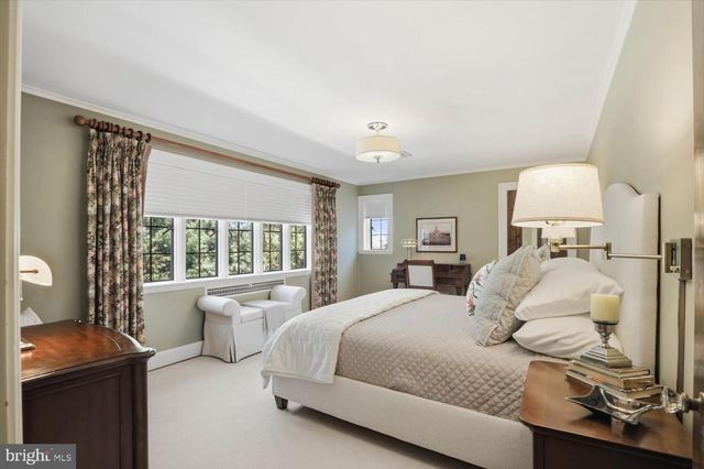 158 WILSON DR, Lancaster, PA 17603