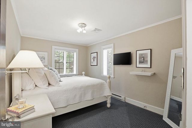 158 WILSON DR, Lancaster, PA 17603
