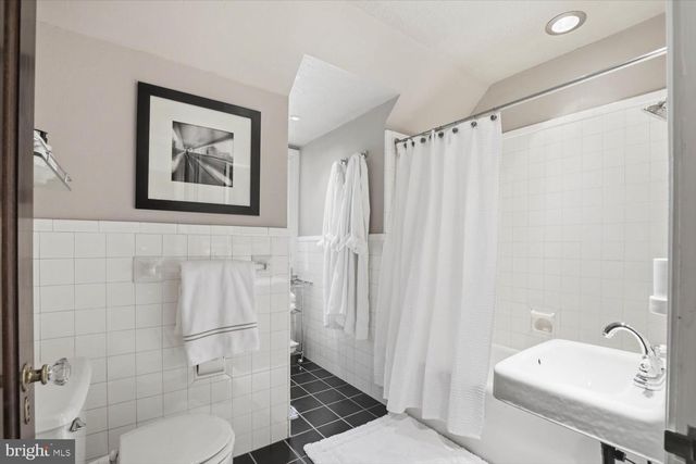 158 WILSON DR, Lancaster, PA 17603