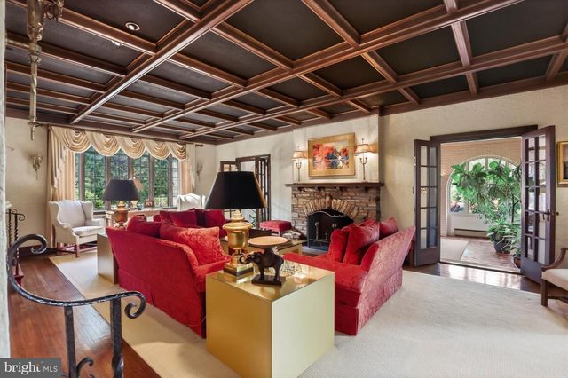 158 WILSON DR, Lancaster, PA 17603