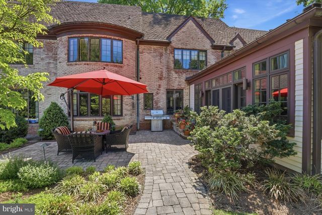158 WILSON DR, Lancaster, PA 17603