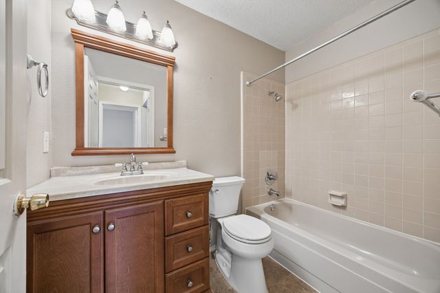 414 Chancellorsville Drive, Mesquite, TX 75149