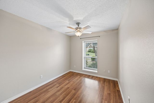 414 Chancellorsville Drive, Mesquite, TX 75149