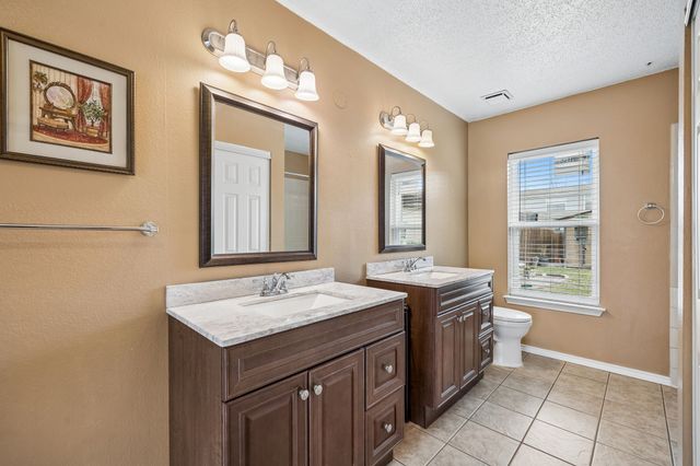 414 Chancellorsville Drive, Mesquite, TX 75149