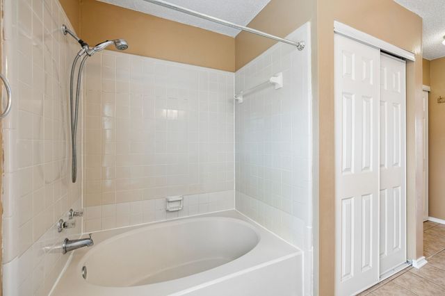 414 Chancellorsville Drive, Mesquite, TX 75149