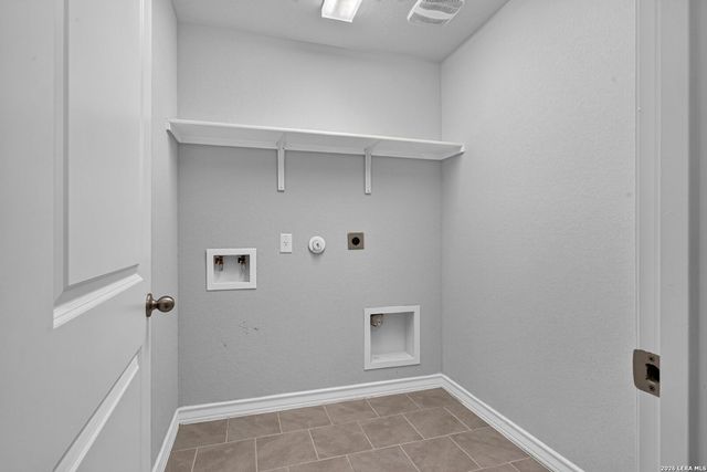 723 OVERLOOK RDG, Cibolo, TX 78108