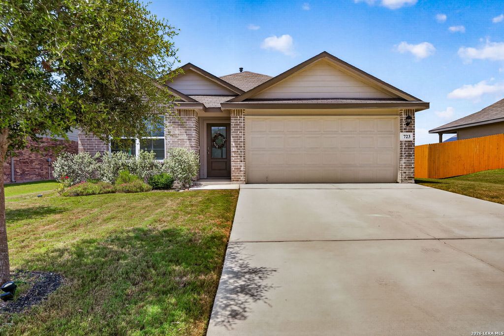 723 OVERLOOK RDG, Cibolo, TX 78108