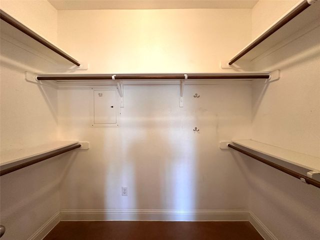 1605 McKinley Ave W, Austin, TX 78702