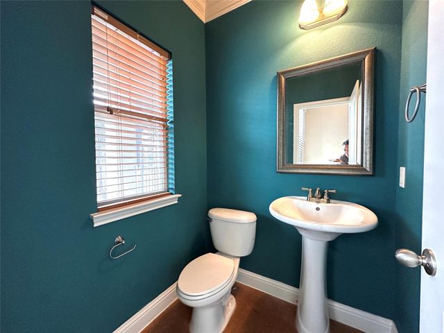 1605 McKinley Ave W, Austin, TX 78702