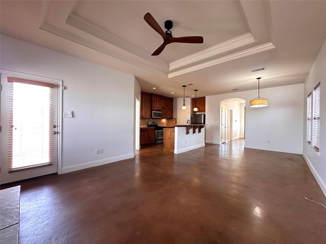 1605 McKinley Ave W, Austin, TX 78702