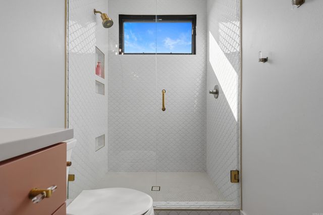 20 Waterview Garden Lane, Roland, AR 72135