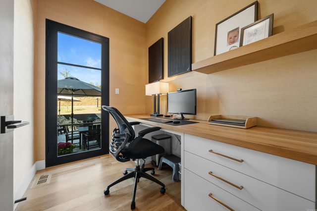 20 Waterview Garden Lane, Roland, AR 72135