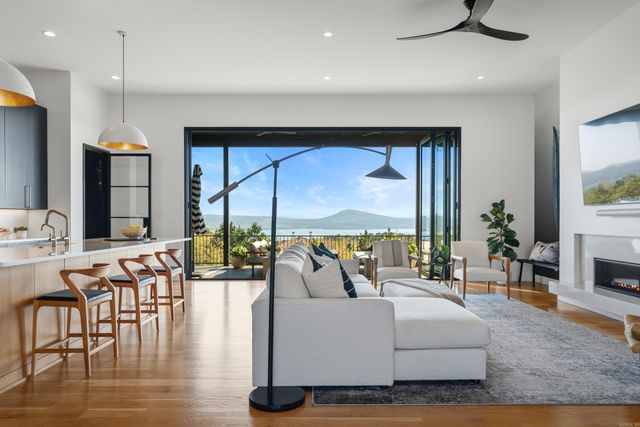 20 Waterview Garden Lane, Roland, AR 72135