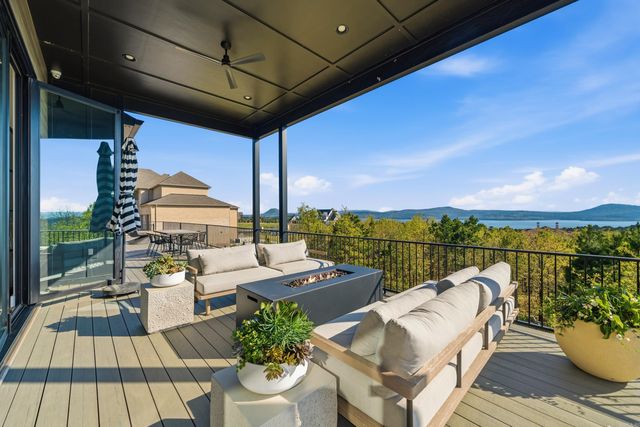 20 Waterview Garden Lane, Roland, AR 72135