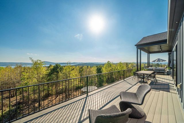 20 Waterview Garden Lane, Roland, AR 72135