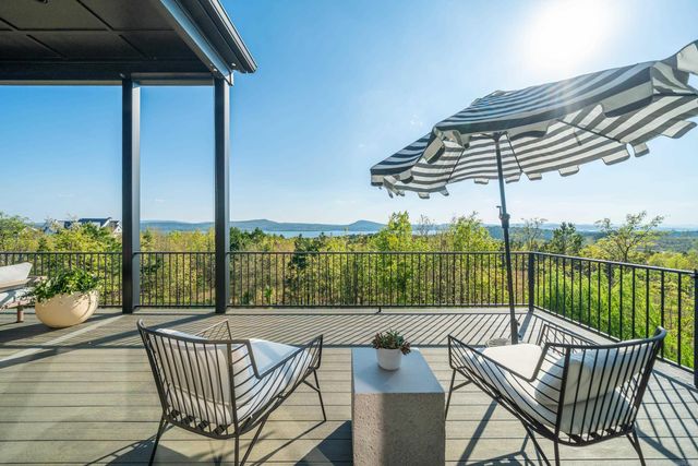 20 Waterview Garden Lane, Roland, AR 72135