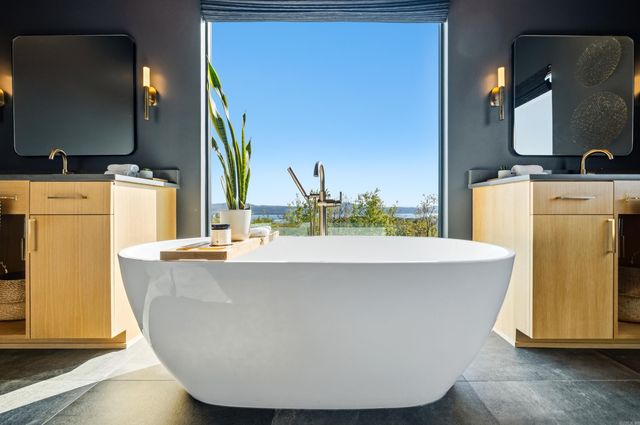 20 Waterview Garden Lane, Roland, AR 72135