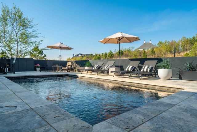 20 Waterview Garden Lane, Roland, AR 72135