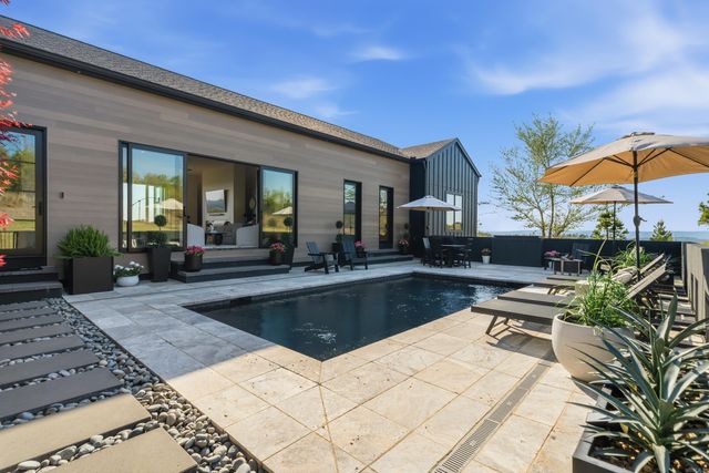 20 Waterview Garden Lane, Roland, AR 72135