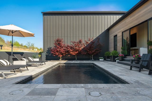 20 Waterview Garden Lane, Roland, AR 72135