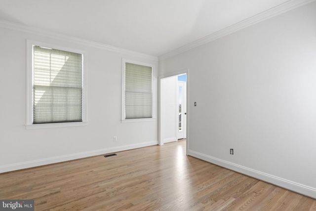 6178 JOHN BARTON PAYNE RD, Marshall, VA 20115