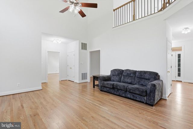 6178 JOHN BARTON PAYNE RD, Marshall, VA 20115