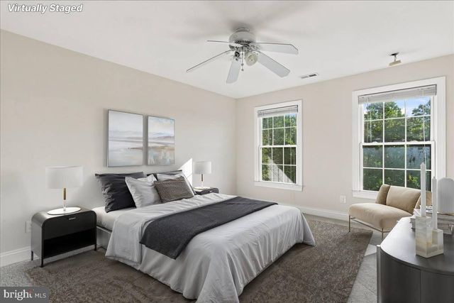 6178 JOHN BARTON PAYNE RD, Marshall, VA 20115