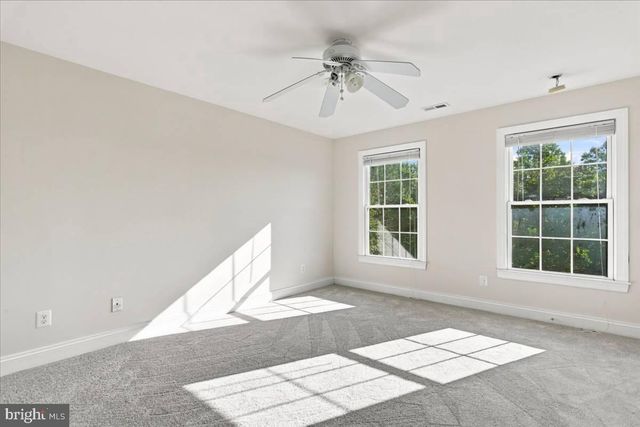 6178 JOHN BARTON PAYNE RD, Marshall, VA 20115