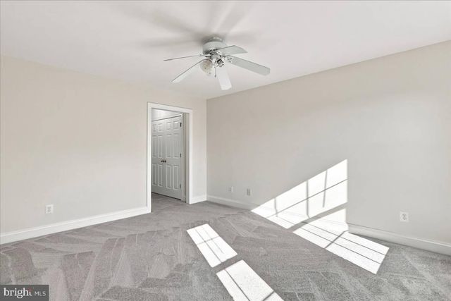 6178 JOHN BARTON PAYNE RD, Marshall, VA 20115