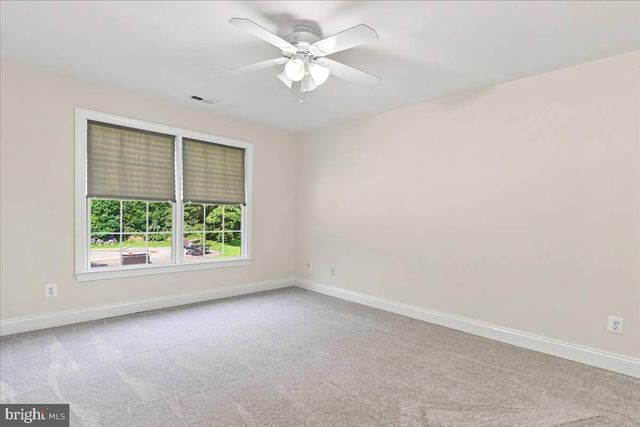 6178 JOHN BARTON PAYNE RD, Marshall, VA 20115