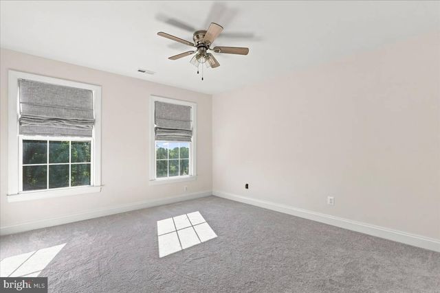 6178 JOHN BARTON PAYNE RD, Marshall, VA 20115