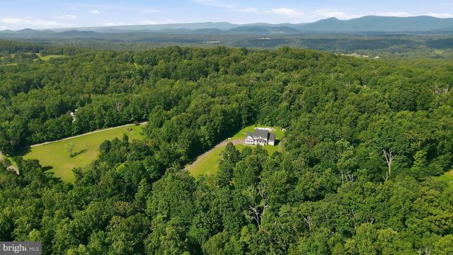 6178 JOHN BARTON PAYNE RD, Marshall, VA 20115