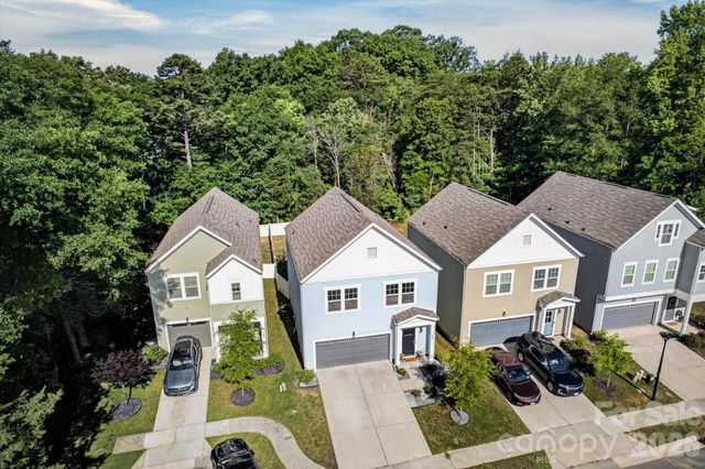 548 Kingsway Circle, Charlotte, NC 28214