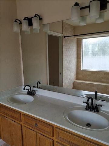 1603 Sylvia LN, Round Rock, TX 78681